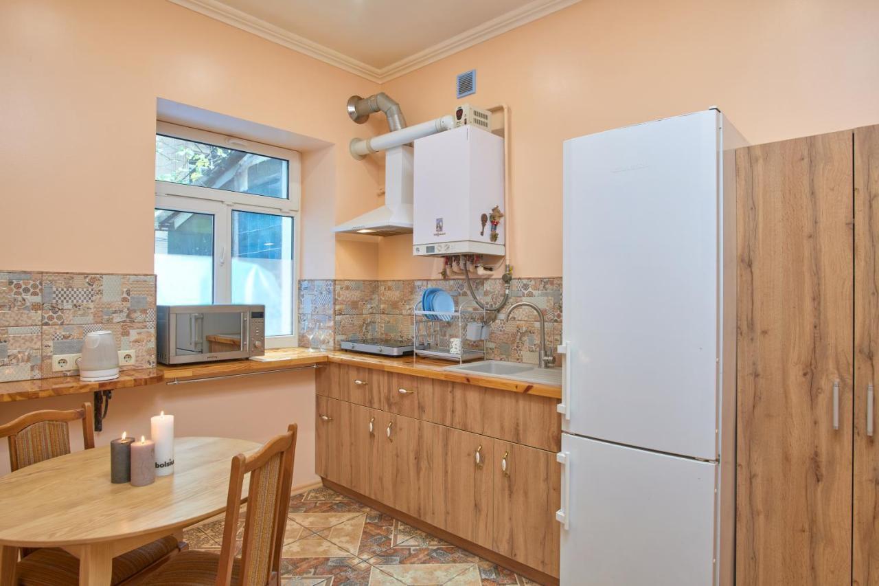 Odessa Comfort House Aparthotel Ngoại thất bức ảnh