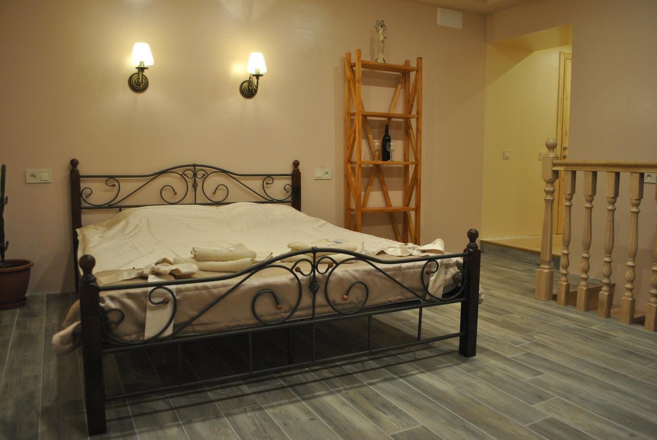 Odessa Comfort House Aparthotel Ngoại thất bức ảnh
